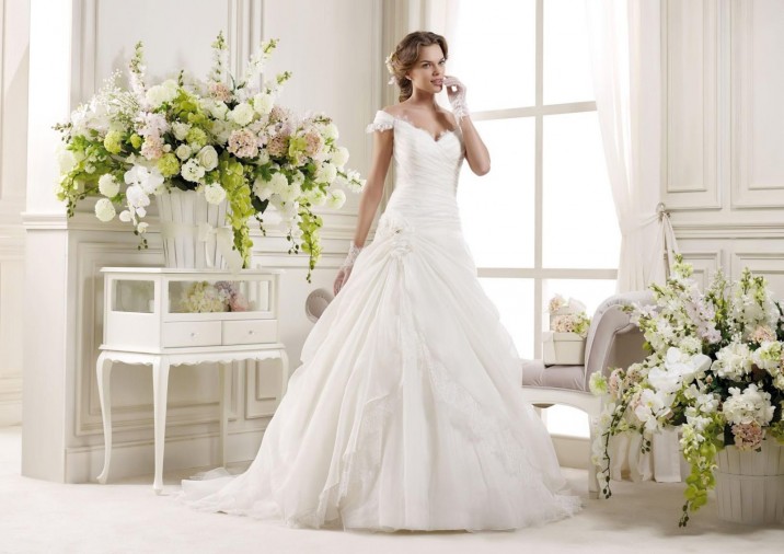 Choisir une robe de mariage : 5 choses à retenir !