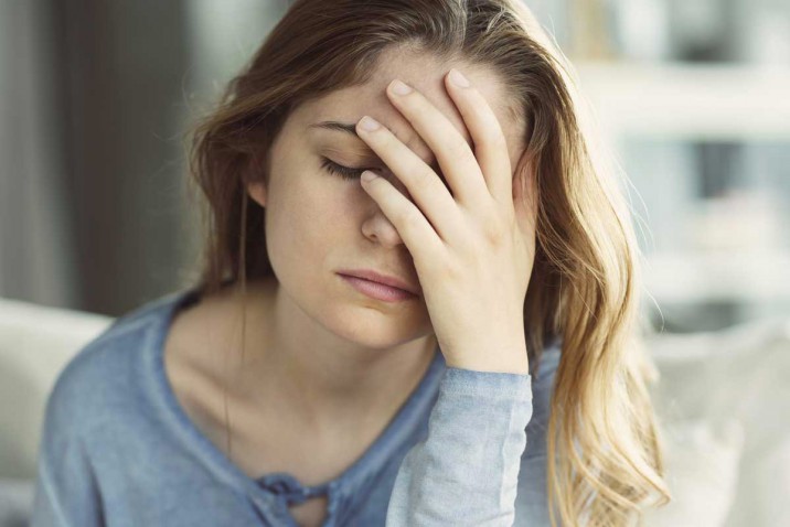 Les différentes raisons et causes du célibat chez une femme